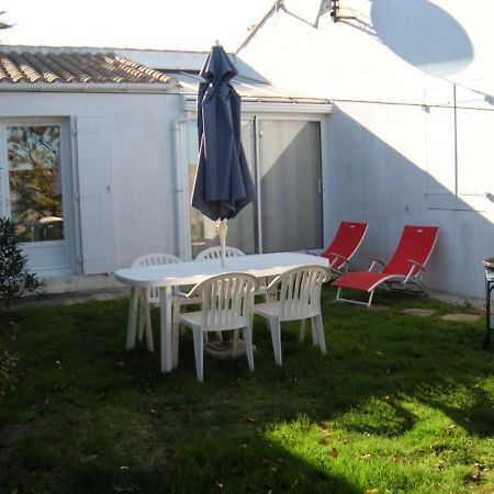 Petite Maison Charmante A La Couarde-Sur-Mer Avec Jardin Cloture Esterno foto